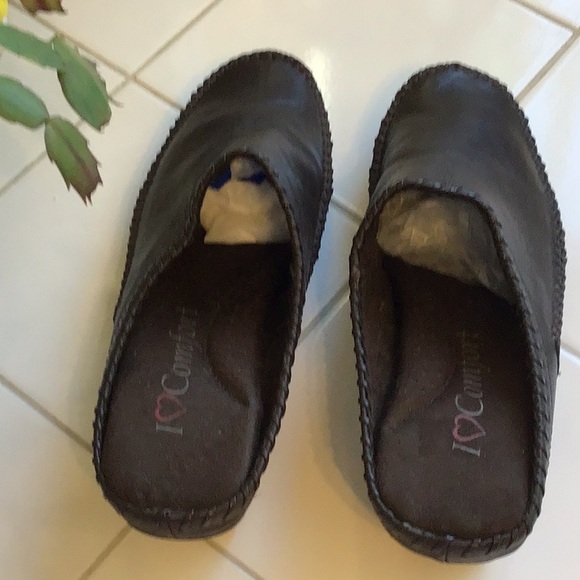 ‘I ❤️ Comfort’ Leather Mules - Picture 5 of 9